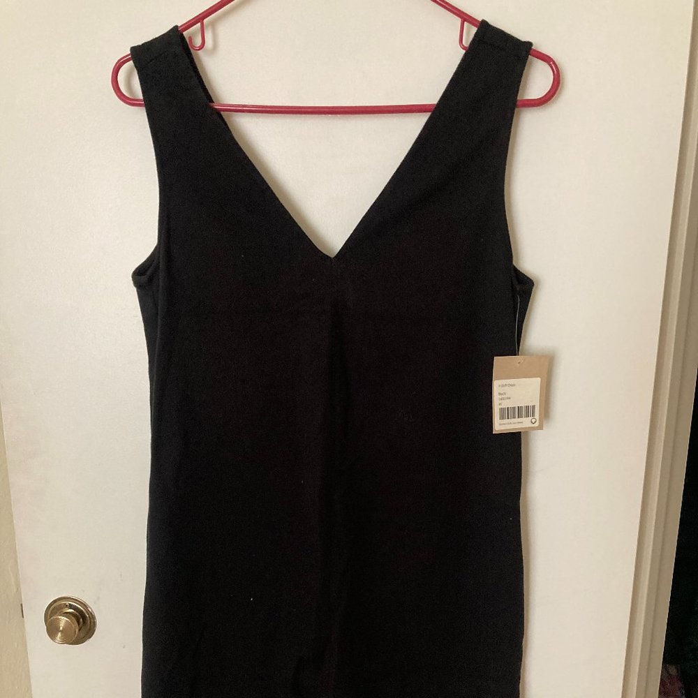 V-shift dress